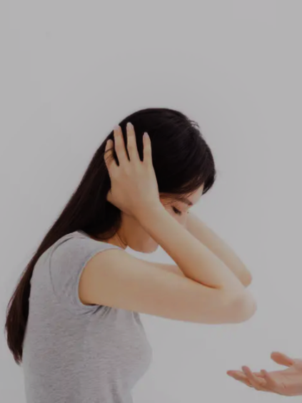 是愛？是賤？他長情得令人發指。