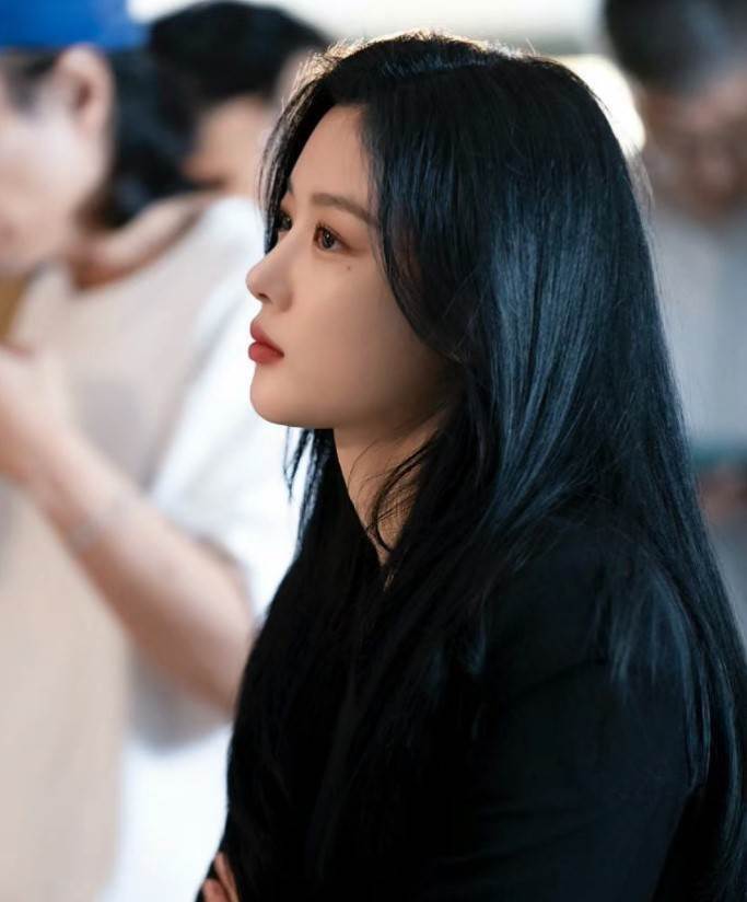 女配她決定擺爛了