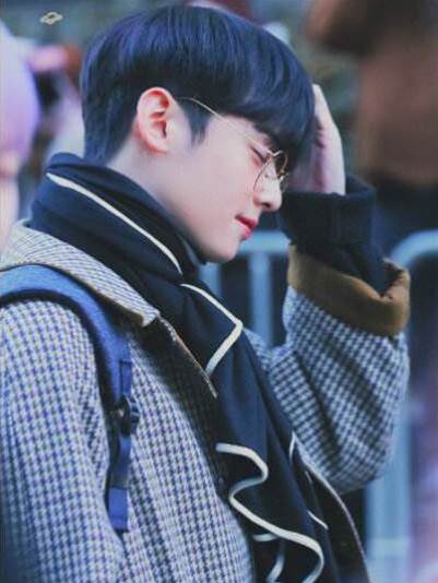 當你忽然看我的時候