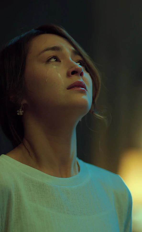 車禍時他放棄妻女救白月光