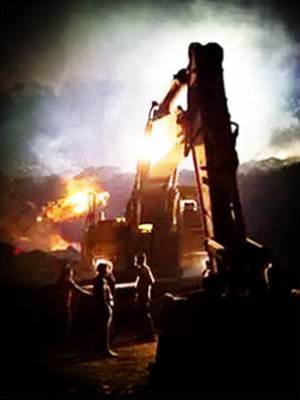 挖通地獄的挖掘機